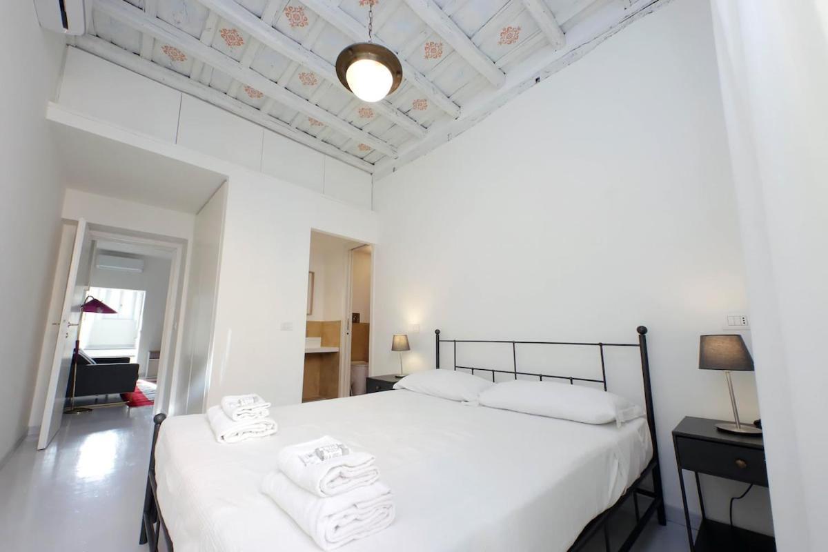 Monti Charming Boschetto Apartamento *